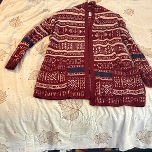Billabong Maroon and Cream Knit Sweater